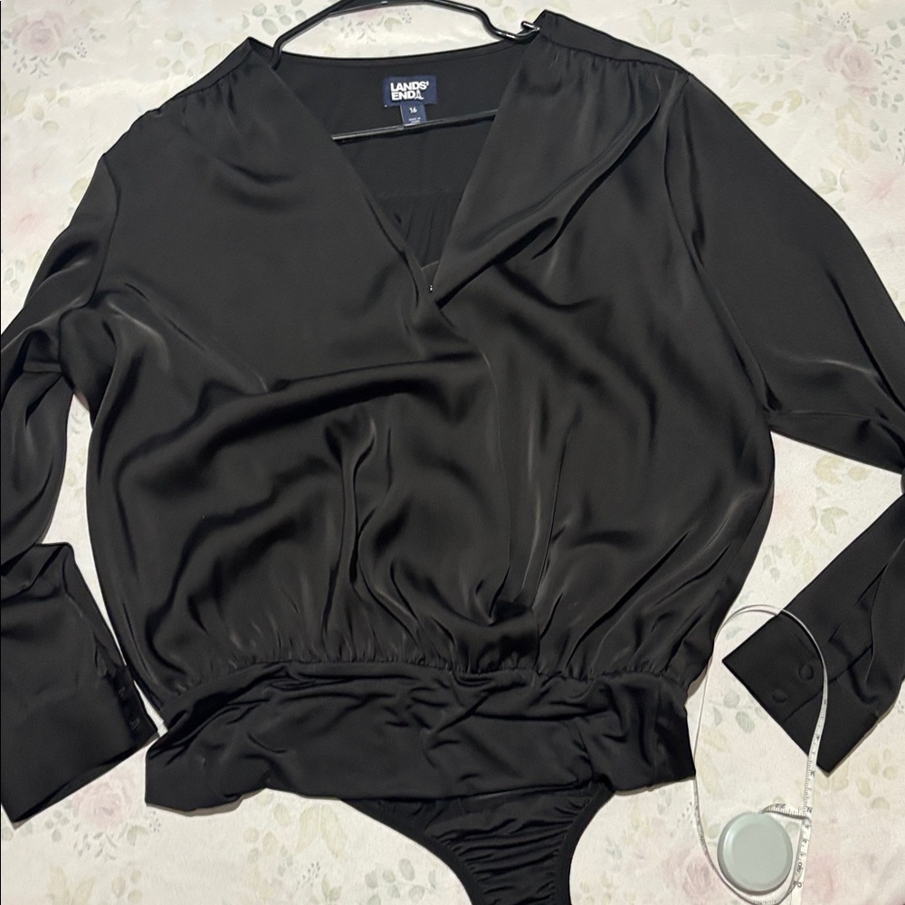 Women’s lands end bodysuit blouse. Black size 16 - Picture 4 of 4